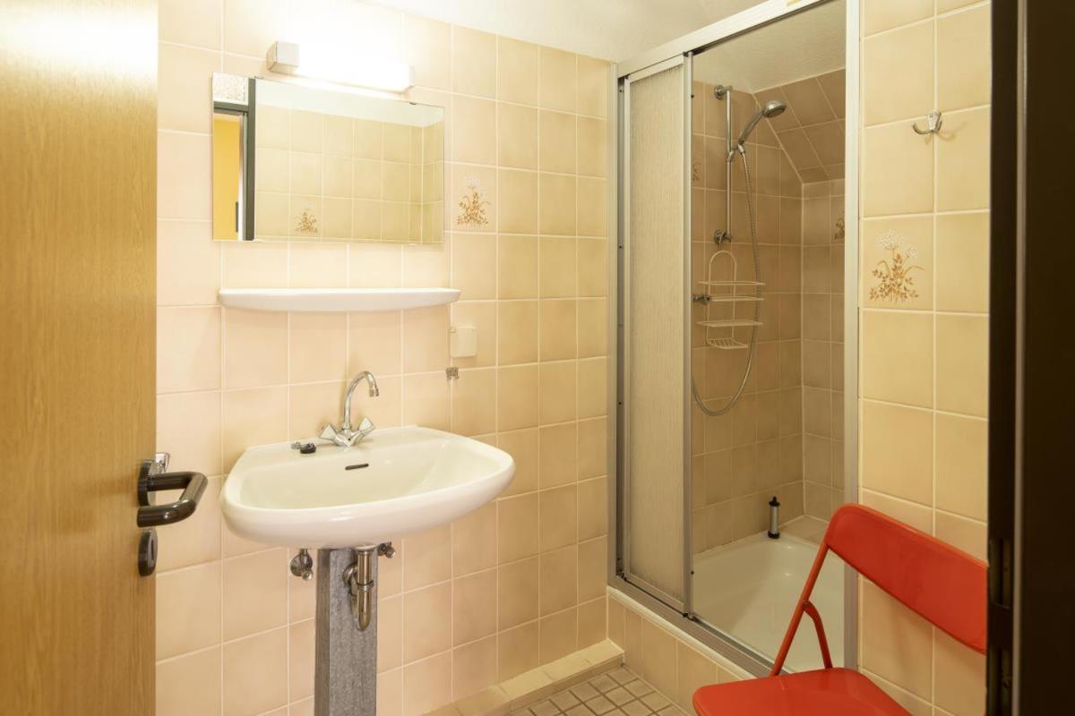Helle 93M2 Fewo Mit 2 Schlafzimmern Am Edersee Scheid  エクステリア 写真